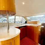 Bådhotel Yacht Experience In Harbour *