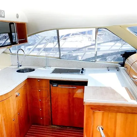 Yacht Experience In Harbour