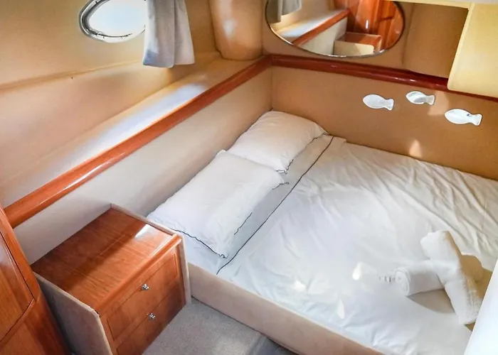 Båthotell Yacht Experience In Harbour