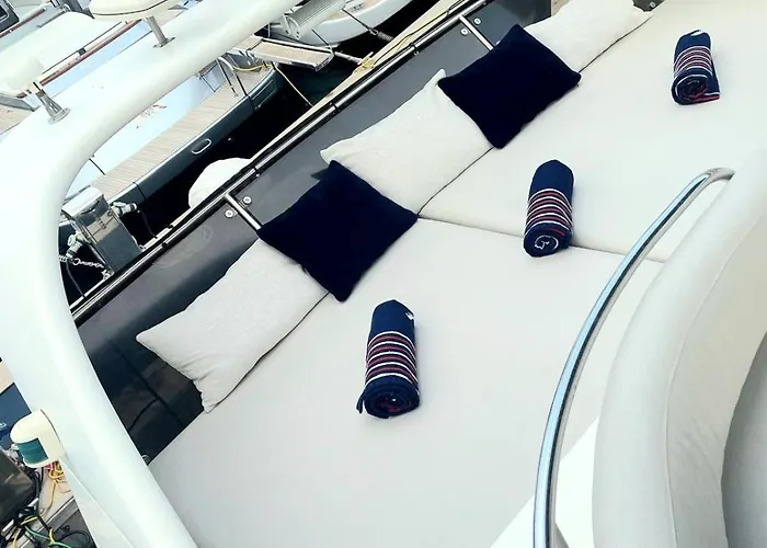 Båthotell Yacht Experience In Harbour Monte Carlo