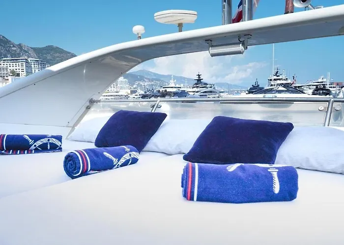 Yacht Experience In Harbour